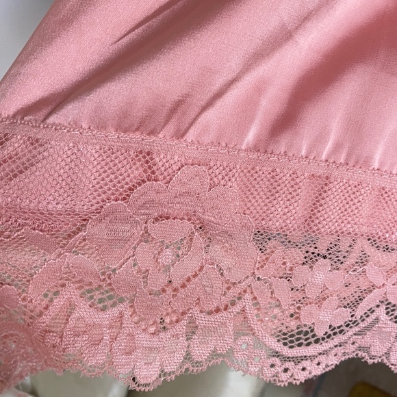 Blush Pink Polyester Robe - Picture 2 of 6